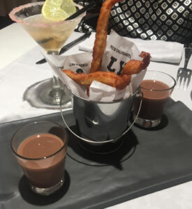 CASTILLA Y LEON Avila - CHOCOLATE CON CHURROS - Luis Miguel Macias (Rte Ly.2)