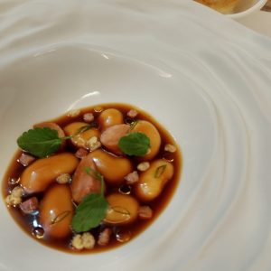 CASTILLA Y LEON Palencia - JUDIONES DE LA GRANJA EN JUGO DE CALDERETA DE LECHAZO - Alberto Villegas (Restaurante San Remo) 01